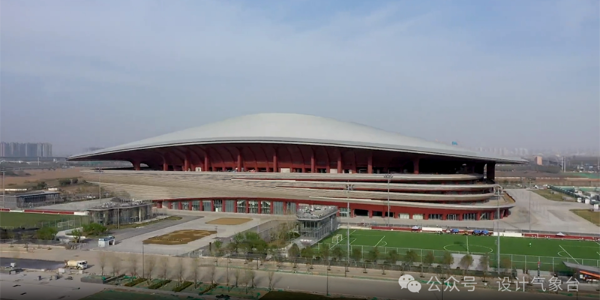 扎哈事務所設計的西安國際足球中心即將投入使用！